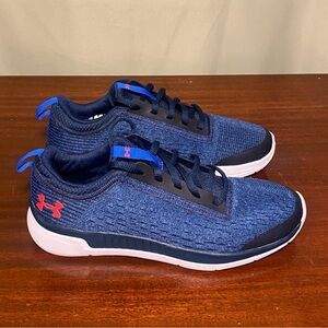 Under Armour Youth BGS lightning 2 running Shoes  (Sample) 3020032-401 Size 4Y